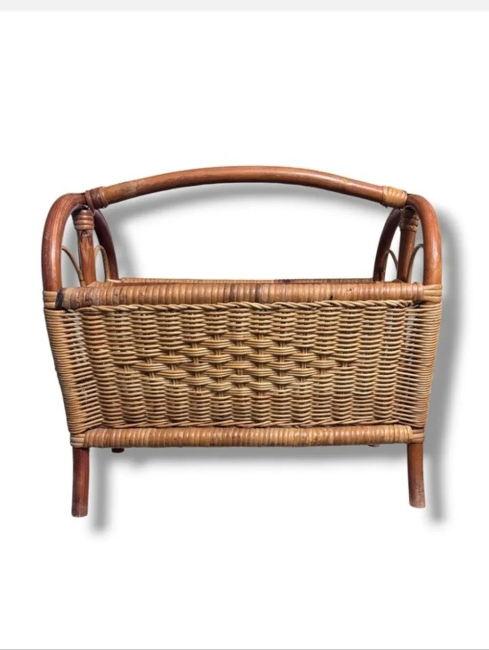 VINTAGE Bamboo Wicker Rattan Woven Magazine Holder Heart End Details